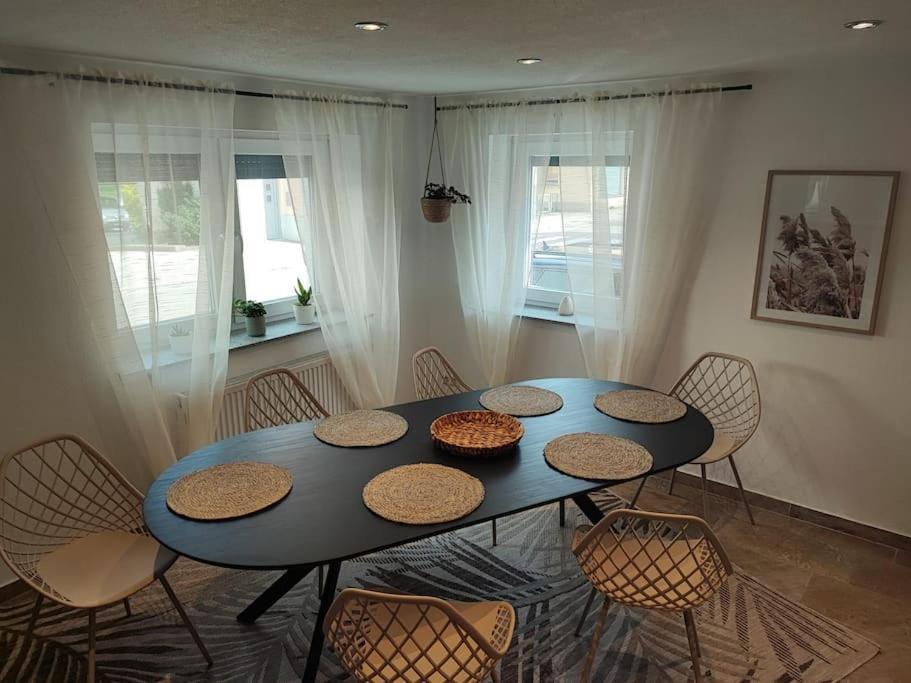 -Stadthaus Ida- Mit Grosser Dachterasse, Am Schlosspark, Luftkurort Kisslegg, Boxspringbetten, Kaffeevollautomat, Smarttv, Familienfreundlich, Grosszuegig, Zentral Exteriér fotografie